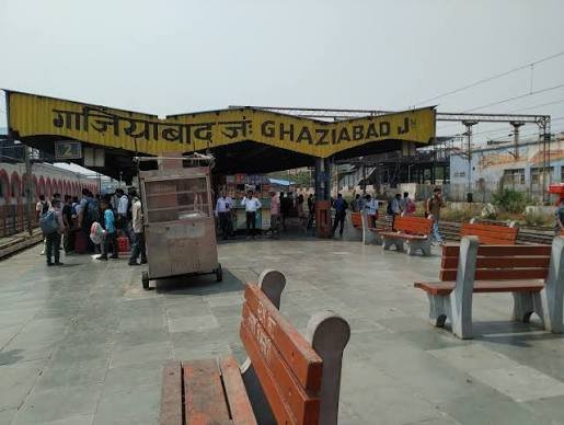 Ghaziabad Railway Station: Location, Platform, Gates, Facilities