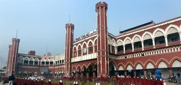 Old Delhi Railway Station